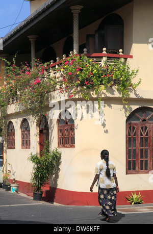 Sri Lanka, Galle, Straßenszene, Personen, historische Architektur, Stockfoto