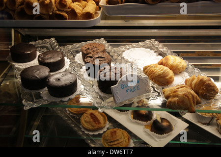 Gluten freie Desserts in Manducatis Rustica Restaurant in lic Queens angezeigt Stockfoto