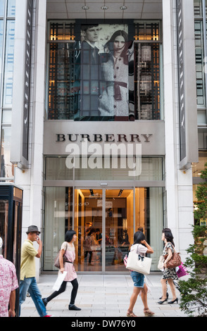 Das Einkaufsviertel Ginza in Tokio, Japan. Stockfoto