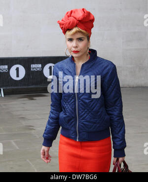 London, UK, 2. März 2014. Paloma Faith gesehen bei der BBC radio one Studio Stockfoto