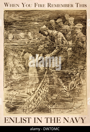 US Navy Rekrutierung Plakat veröffentlicht in 1917 erinnert Leser des deutschen U-Boot sinken des zivilen Schiffs RMS Lusitania. Stockfoto
