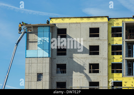 Arbeiter und Maschinen im Bau Bau Website-Victoria, British Columbia, Kanada. Stockfoto