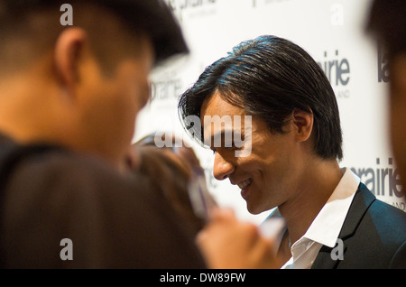 Hong Kong, 28. März 2014 - Stephen Fung, besuchte La Prairie Vorzeigeprodukt in der Pacific Place Mall in Hong Kong. Stockfoto