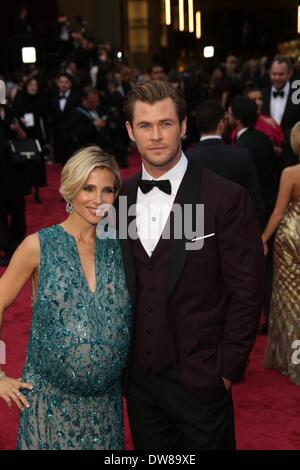 Chris Hemsworth und Elsa Pataky teilnehmen 86. Academy Awards aka Oscars im Dolby Theatre in Los Angeles, USA, am 2. März 2014. Foto: Hubert Boesl Stockfoto