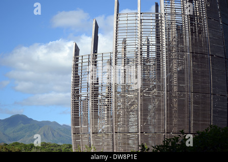 Architektur Detail von Jean-Marie Tjibaou-Kulturzentrum, spezialisiert auf die Kanak-Kultur, Noumea, Neukaledonien Stockfoto