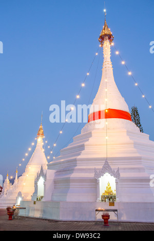 Wat Phra, dass Doi Kong Mu Tempel Stupa in Mae Hong Son, Nord-Thailand Stockfoto