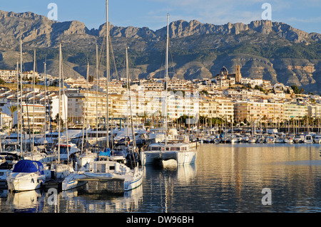 Marina, Stadtbild im Morgenlicht, Altea, Costa Blanca, Provinz Alicante, Spanien Stockfoto