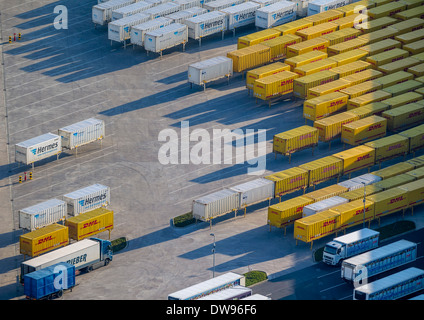 Luftaufnahme, DHL und Hermes Container im Hafen Hamm, Nordrhein-Westfalen, Deutschland Stockfoto