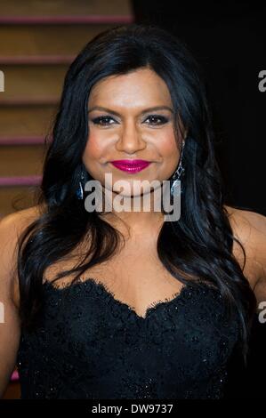 MINDY KALING 2014 VANITY FAIR LOS ANGELES USA 03 März 2014 Stockfoto