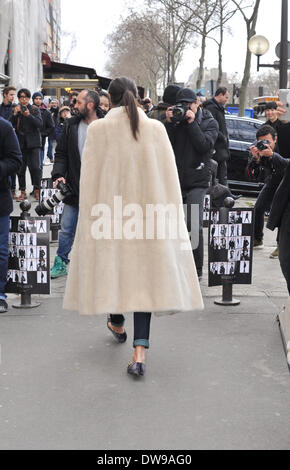 Giovanna Battaglia Ankunft in der Start-und Landebahn Dior zeigen während der Paris Fashion Week - 28. Februar 2014 - Start-und Landebahn Manhattan/Celine Gaille/picture alliance Stockfoto