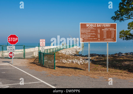 Autobahn 180 endet am Fort Morgan Mobile Bay Ferry Port in Gulf Shores, Alabama Stockfoto