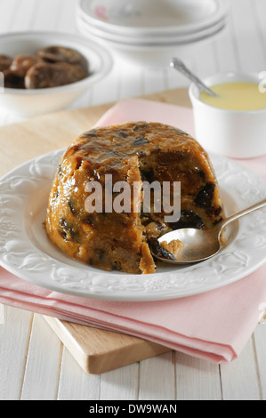 Figgy Pudding. Traditionellen Trockenfrüchten Dessert. UK Essen Stockfoto