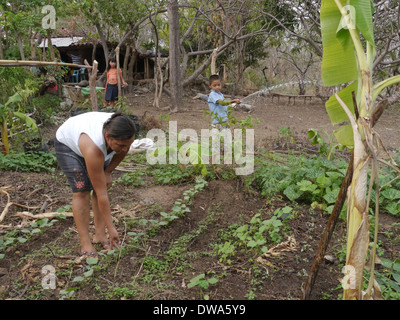 EL SALVADOR, Jujutla. Armen Bauerndorf. Stockfoto