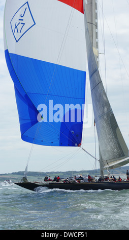 J-Klasse yacht k7 Velsheda und Crew während 2012 j-Klasse-Regatta vor der Isle Of wight Stockfoto