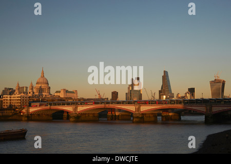 Blackfriars Bridge, London, England, UK Stockfoto