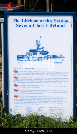 Informationstafel über den Leuchtturm von Castlebay, Isle of Barra, Western Isles, Schottland, Großbritannien Stockfoto