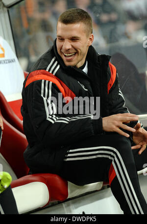 Stuttgart, Deutschland. 5. März 2014. Deutschlands Lukas Podolski während das internationale Freundschaftsspiel zwischen Deutschland und Chile bei Mercedes-Benz-Arena in Stuttgart, Deutschland, 5. März 2014. Foto: Andreas Gebert/Dpa/Alamy Live-Nachrichten Stockfoto