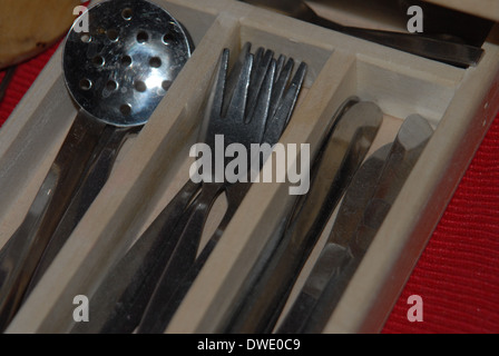 Kinder Edelstahl Besteck Spielset. Stockfoto