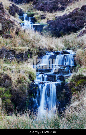 Wasserfall auf Garth Gill in Garsdale Yorkshire Dales Cumbria England Stockfoto