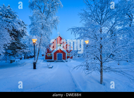 Jukkasjarvi Kirche. Kalter Winter mit Temperaturen bis-47 Celsius gehen. Lappland, Schweden Stockfoto