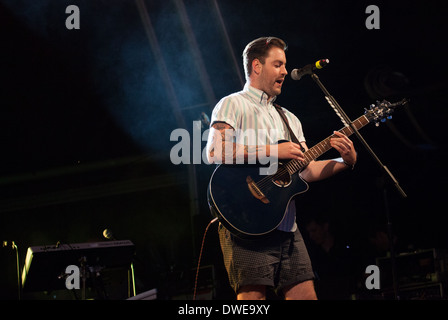 Liebenswerte Schurken, die live auf der Chilfest 2013, gig Tring, Hertfordshire, live-Musik, Stockfoto