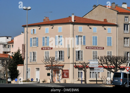 Hotel-Restaurant Le Relais Issoire Puy-de-Dome Auvergne Zentralmassiv Frankreich Stockfoto