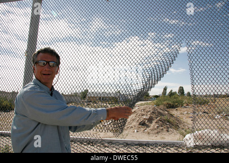 Eine Lücke im Zaun zwischen USA und Mexiko in El Paso/Juarez Stockfoto