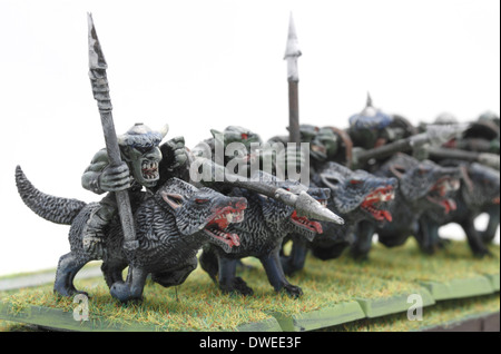 Goblin Wolf Reiter mit Speer und Schild bewaffnet. Stockfoto