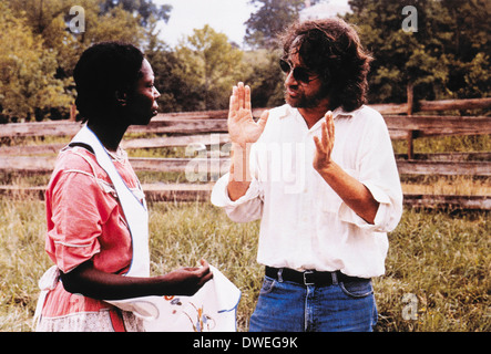 Steven Spielberg und Whoopi Goldberg, am Set des Films "Die Farbe Lila", 1985 Stockfoto