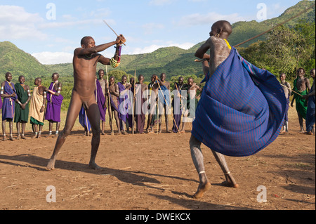 Surma-Kämpfer Stockfoto