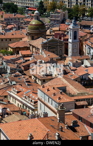 Die Dächer der Stadt von Nizza an der Cote d ' Azur in Südfrankreich. Stockfoto
