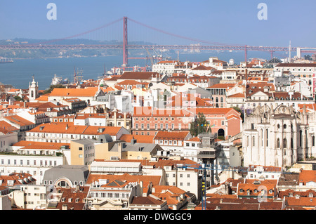 Brücke Ponte 25 de Abril, Lissabon Stockfoto