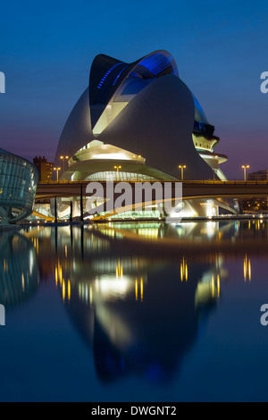 Ciutat-de-les-Arts-i-de-les-Ciencies (Stadt der Künste & Wissenschaften) - Valencia - Spanien Stockfoto