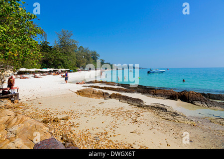 Der Strand von Ao Phai Bucht auf Ko Samet Insel, Thailand Stockfoto