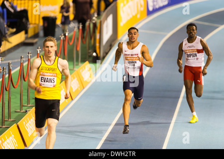 Lukas LENNON-FORD Rory EVANS & Omar SIMPSON 400m Männer Halbfinale Heat 1, 2013 britischen Leichtathletik Europäische Studien Sheffield, UK Stockfoto