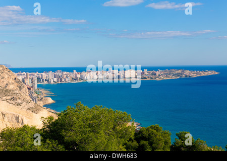 Alicante San Juan Strandblick von Santa Barbara Burg in Spanien Stockfoto