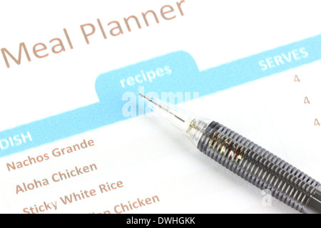 Closeup mechanischen Bleistift Punkt Meal Planner Graph. Stockfoto