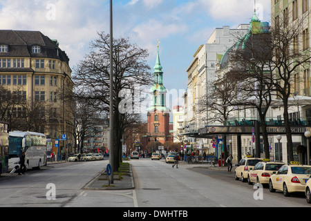 HAMBURG, Deutschland - 20. April 2010: Trinity Church (Drieeinigkeitskirche) im Zentrum von Hamburg, Deutschland. Stockfoto