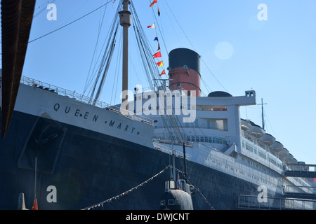 Queen Mary, 1936 Art-deco-Cunard Ocean Liner, vertäut am Long Beach, Kalifornien Stockfoto