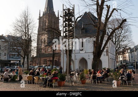 Das alte Rathaus & St. LamburtusChurch in Erkelenz, NRW, Deutschland Stockfoto