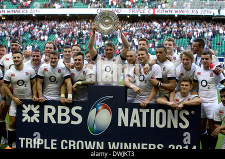 London, UK. 9. März 2014. England, Triple Crown Gewinner 2014. England gegen Wales bei der RBS 6 Nations International Rugby, Twickenham © Action Plus Sport/Alamy Live News Stockfoto