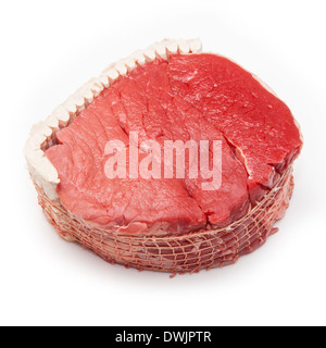 Oberseite des britisches Rindfleisch Gelenk (0,8 kg) isoliert auf einem weißen Studio-Hintergrund. Stockfoto