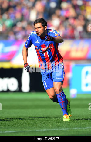 Tokio, Japan. 8. März 2014. Edu (FC Tokio) Fußball: 2014 J.League Division 1 match zwischen F.C.Tokyo 1-1 Ventforet Kofu Ajinomoto-Stadion in Tokio, Japan. © AFLO/Alamy Live-Nachrichten Stockfoto