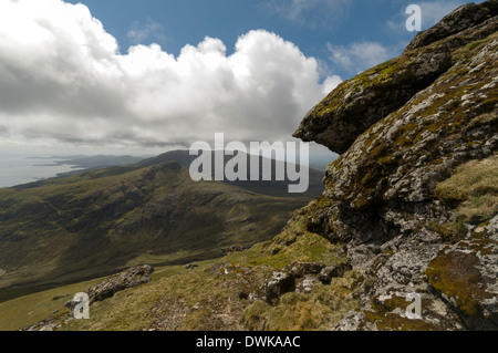 Beinn Mhor über Beinn Corodale vom Gipfel des Hecla (Thacla), South Uist, Western Isles, Schottland, Vereinigtes Königreich Stockfoto