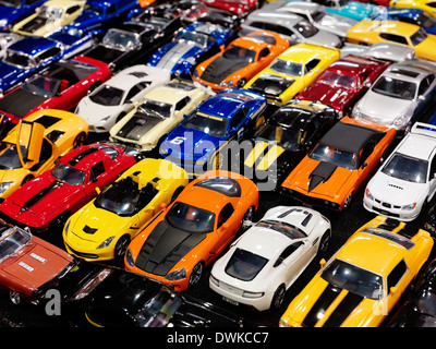 Sportwagen, bunte Druckguss-Modelle closeup Stockfoto