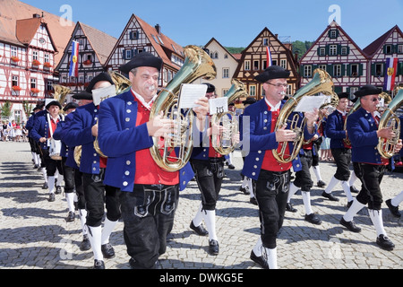 Historischer Festzug in Bad Urach Schaferlauf Bad Urach Schwäbische Alb, Baden-Württemberg, Deutschland, Europa Stockfoto