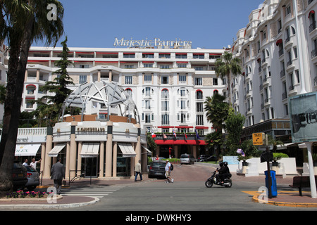 Majestic Barriere Hotel, La Croisette, Cannes, Côte d ' Azur, Provence, Côte d ' Azur, Frankreich Stockfoto