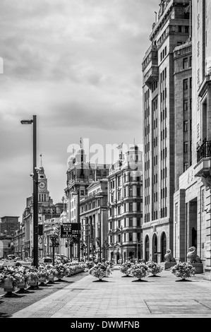 Koloniale Architektur entlang dem Bund in Shanghai, China. Stockfoto