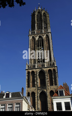 Niederlande. Utrecht. Turm der Kathedrale von Saint-Martin. 1321-1382. erbaut von John von Hainaut. Stockfoto