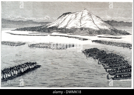 Eines der großen Seeschlachten zwischen der Waganda und die Wavuma in den Kanal zwischen Ingira Island und Cape Nakaranga Stockfoto